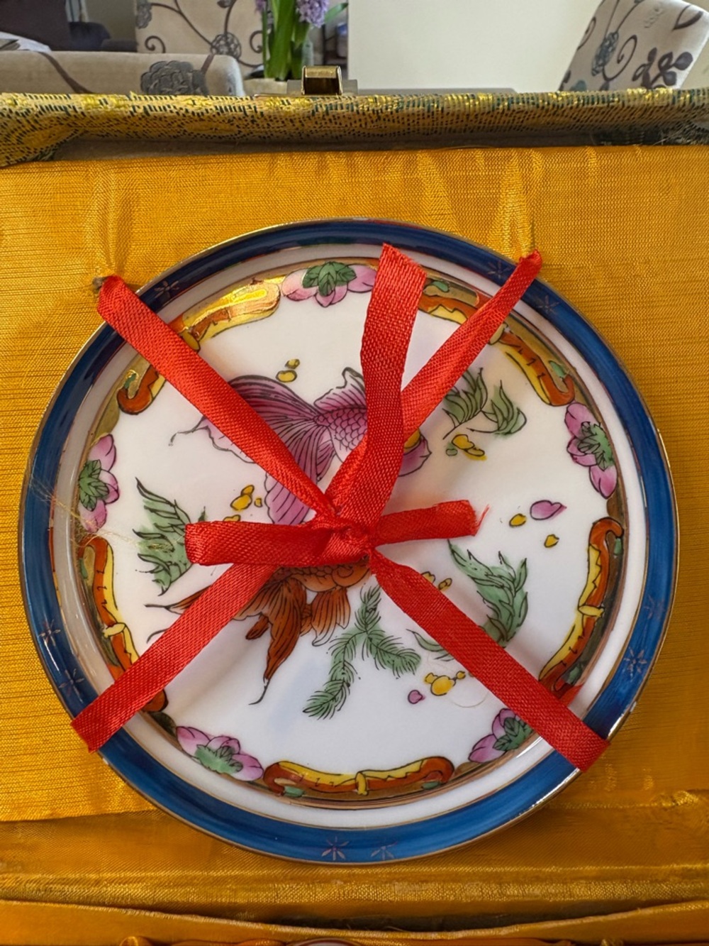Vintage Chinese Miniature Fish-Themed Tea Serving Set - Picture 3 of 16